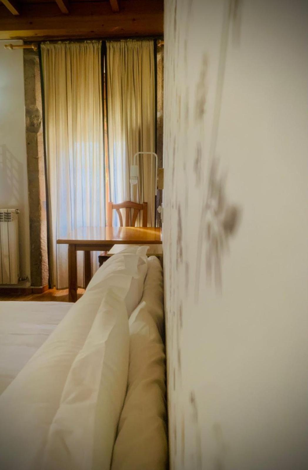 Hostal As Margaritas Santiago de Compostela Exterior photo